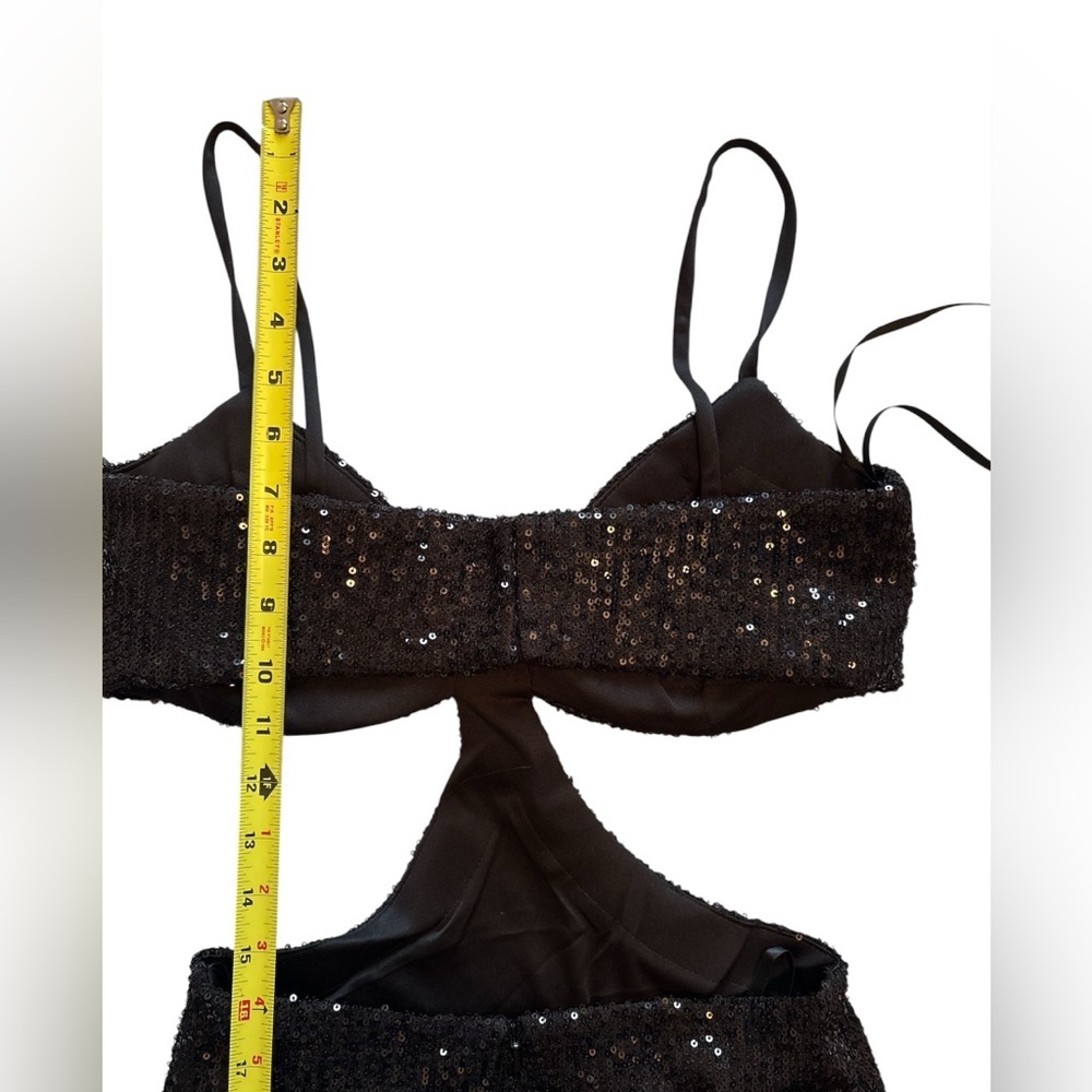 Mac Duggal Cutout Waist Sequin Sleeveless Open Back Long Dress Black Size 2 NWT - Picture 6 of 15